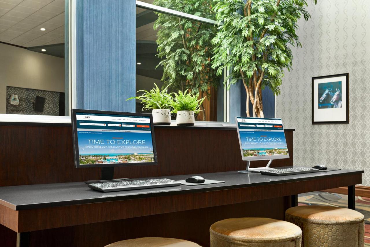 Holiday Inn Louisville East - Hurstbourne By Ihg Esterno foto