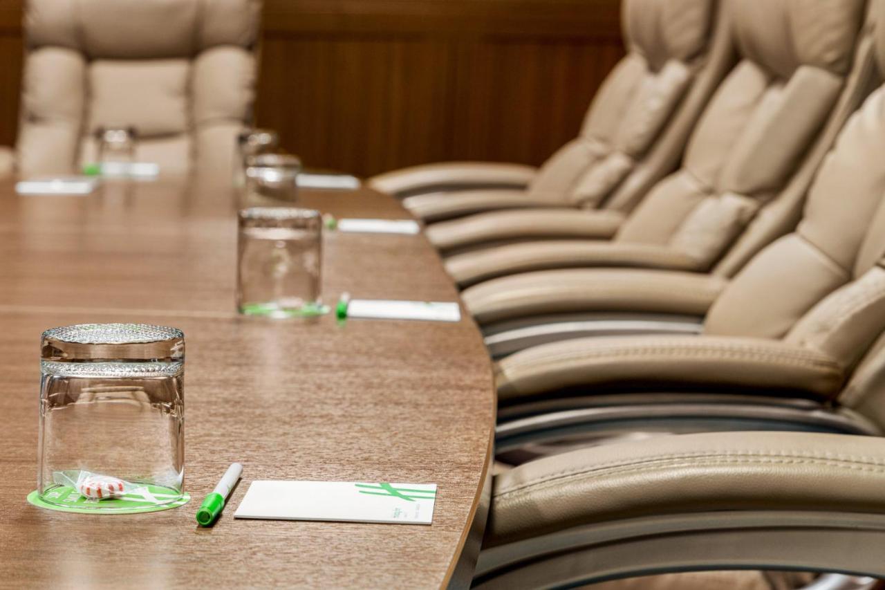 Holiday Inn Louisville East - Hurstbourne By Ihg Esterno foto